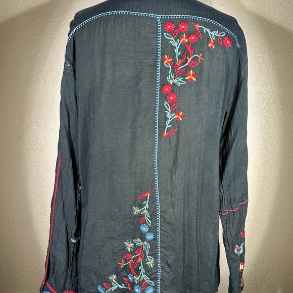 Johnny Was Catina Blouse Almeria in Evergreen Japanese Rayon NWT - Picture 3 of 13